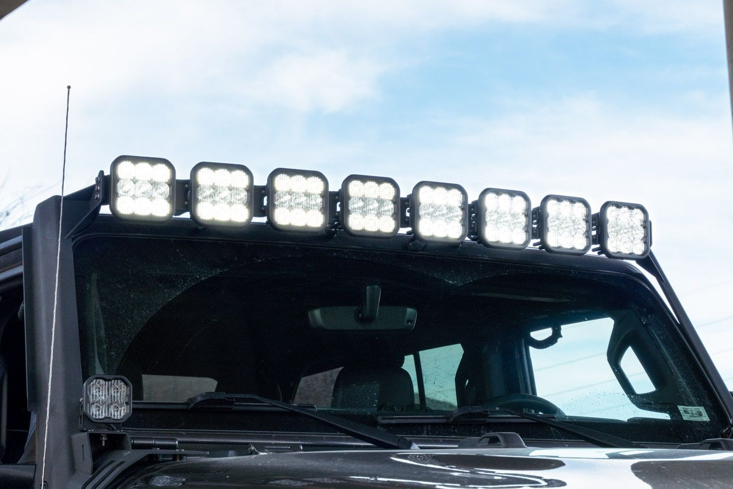 SS5 Windshield CrossLink Lightbar Kit for 2018-2025 Jeep JL Wrangler/Gladiator