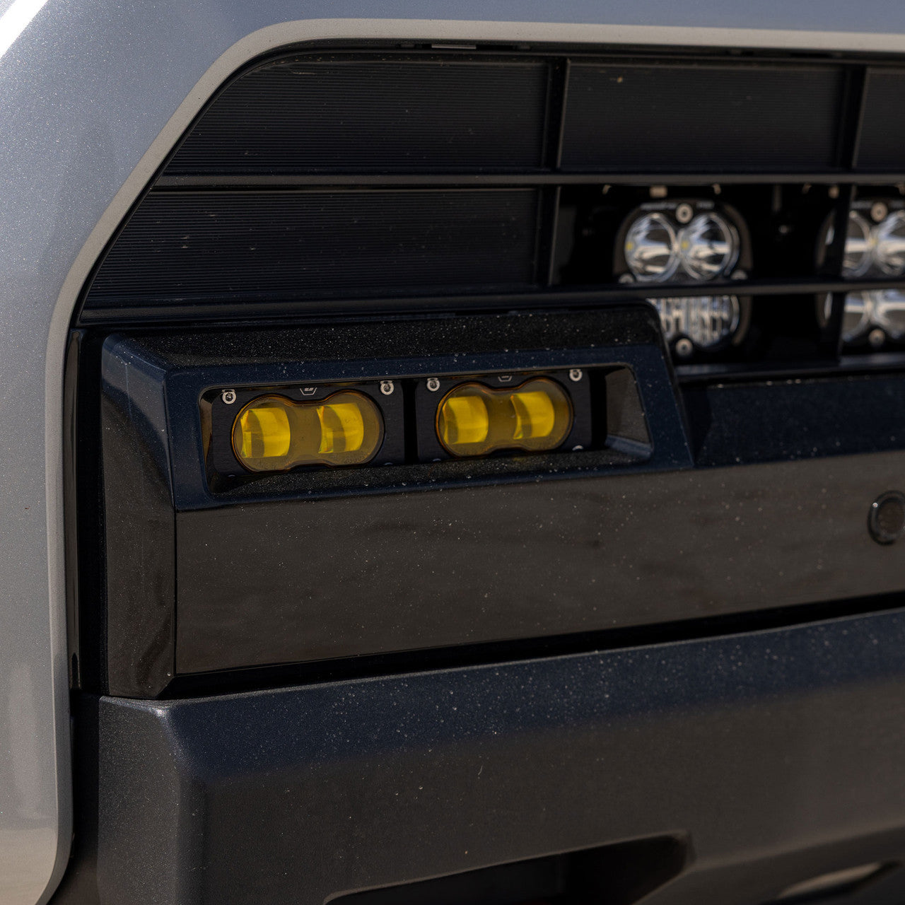 Toyota 4Runner S2 SAE OEM Fog Light Replacement Kit for Non-TRD Pro