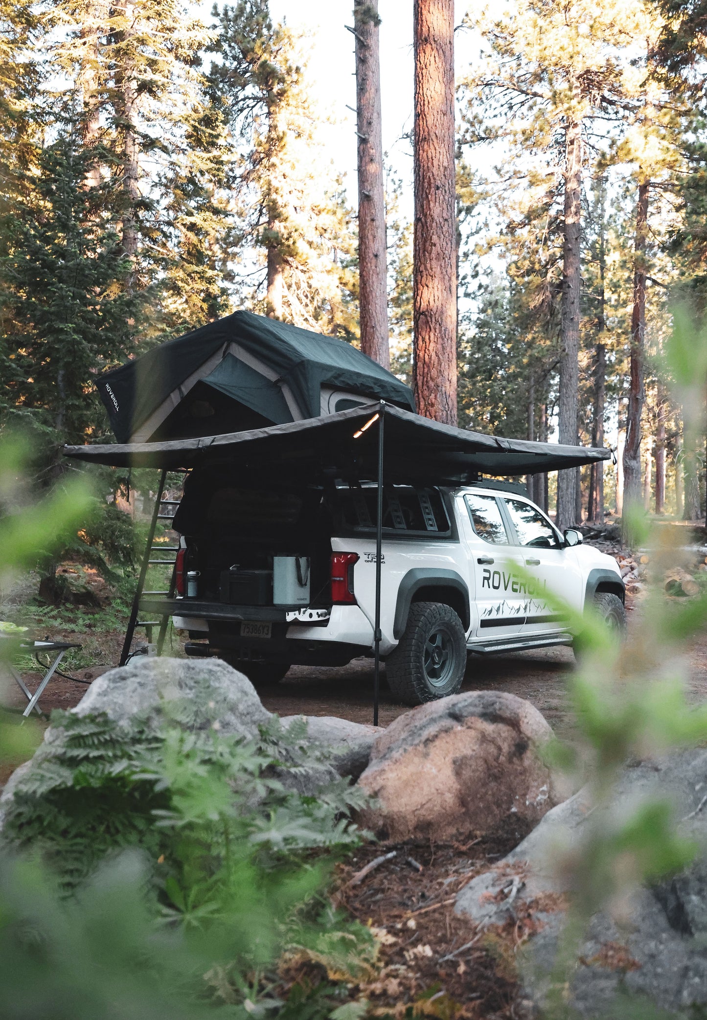 YOSEMITE Soft Shell Roof Top Tent