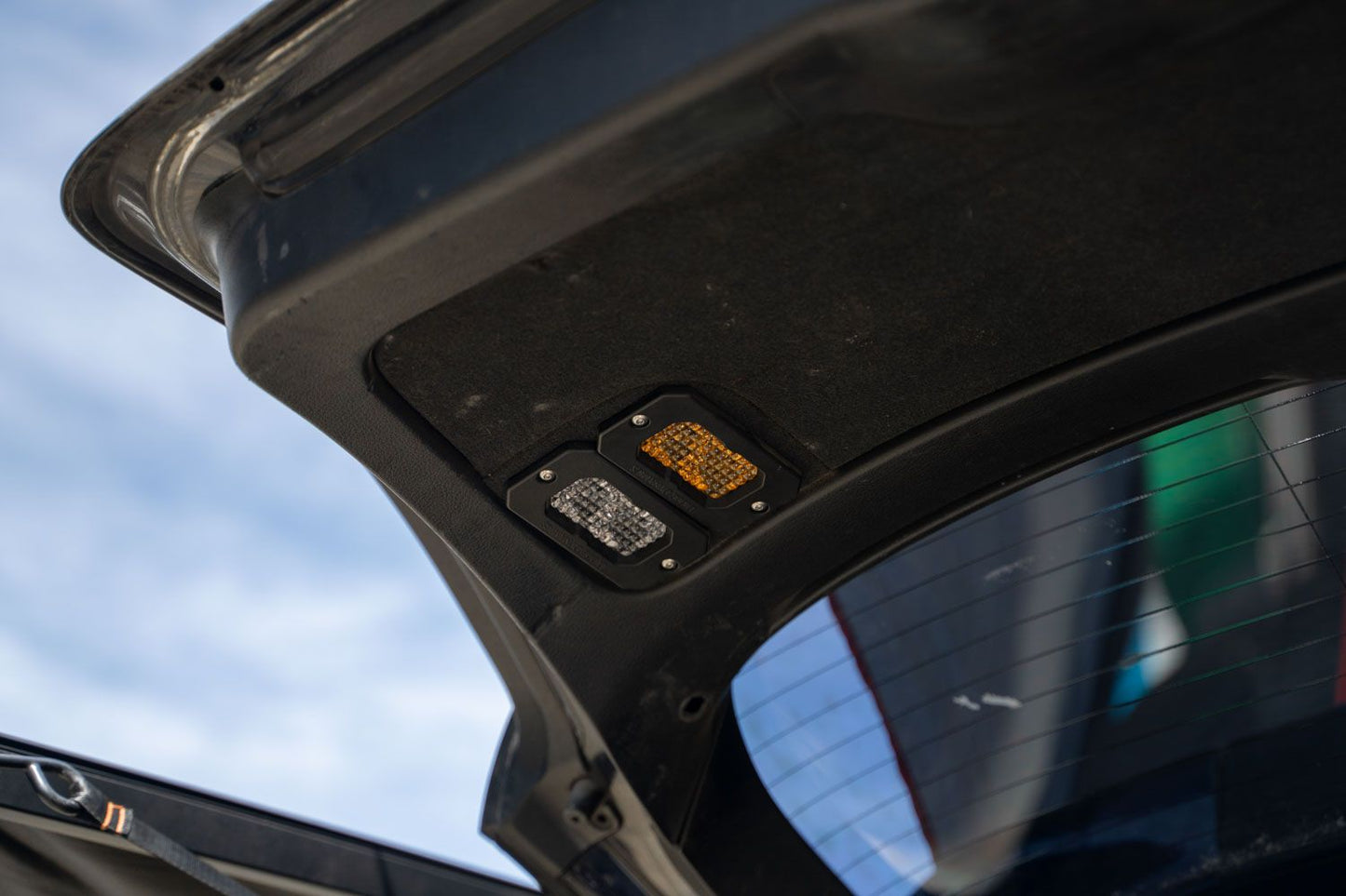 SSC2 SAE White Sport Flush Mount LED 2" Pod