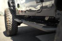 2018-2025 Jeep Wrangler JL | OE Plus 4-Door Side Steps